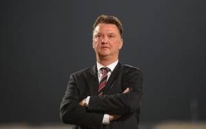 范加尔:球员若无法保持健康就不会前往卡塔尔,我们不是康复中心