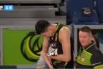 😤他回来了！NBL凤凰vs老鹰 周琦在首节末段登场